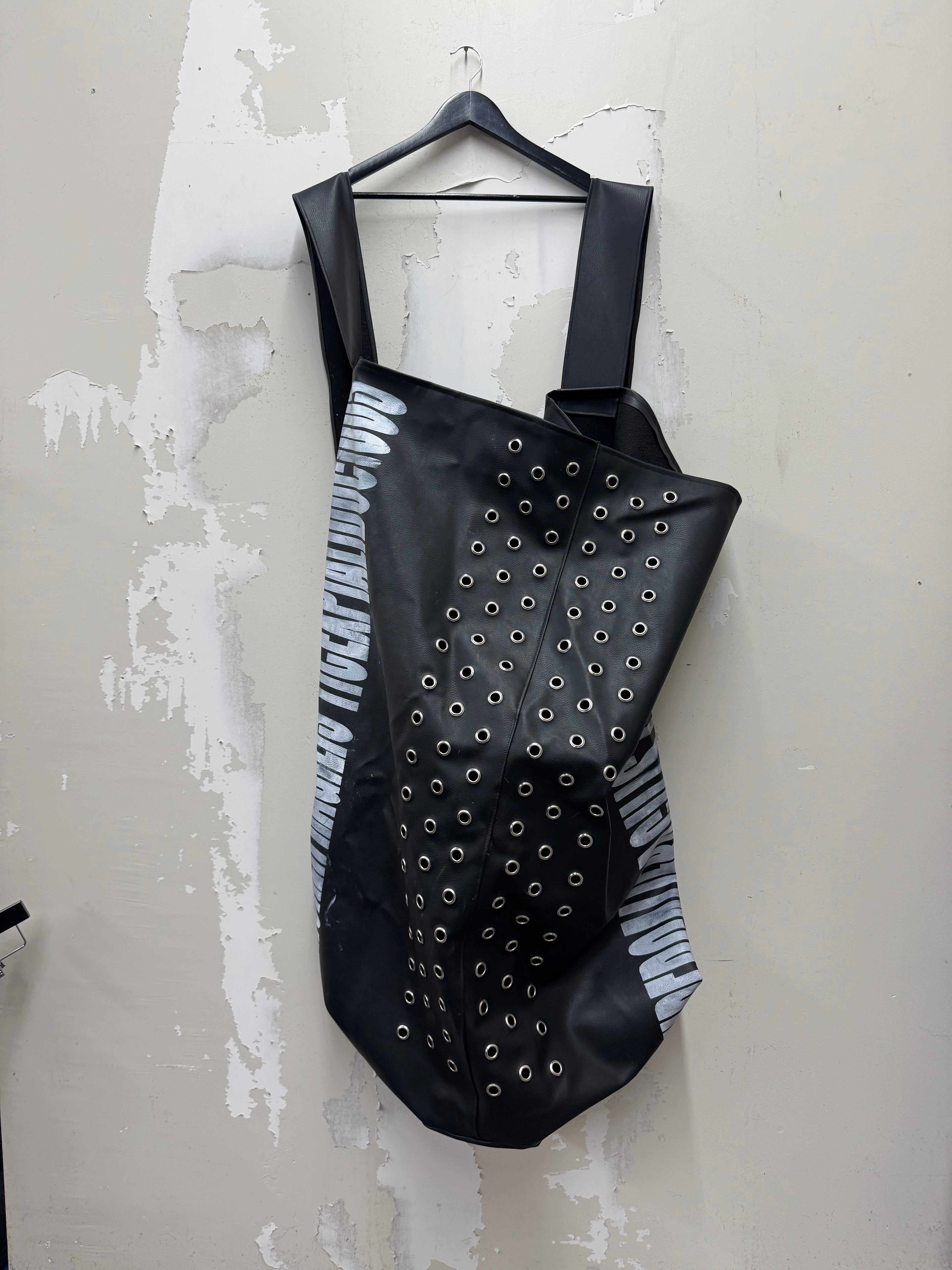 2025 runway body bag