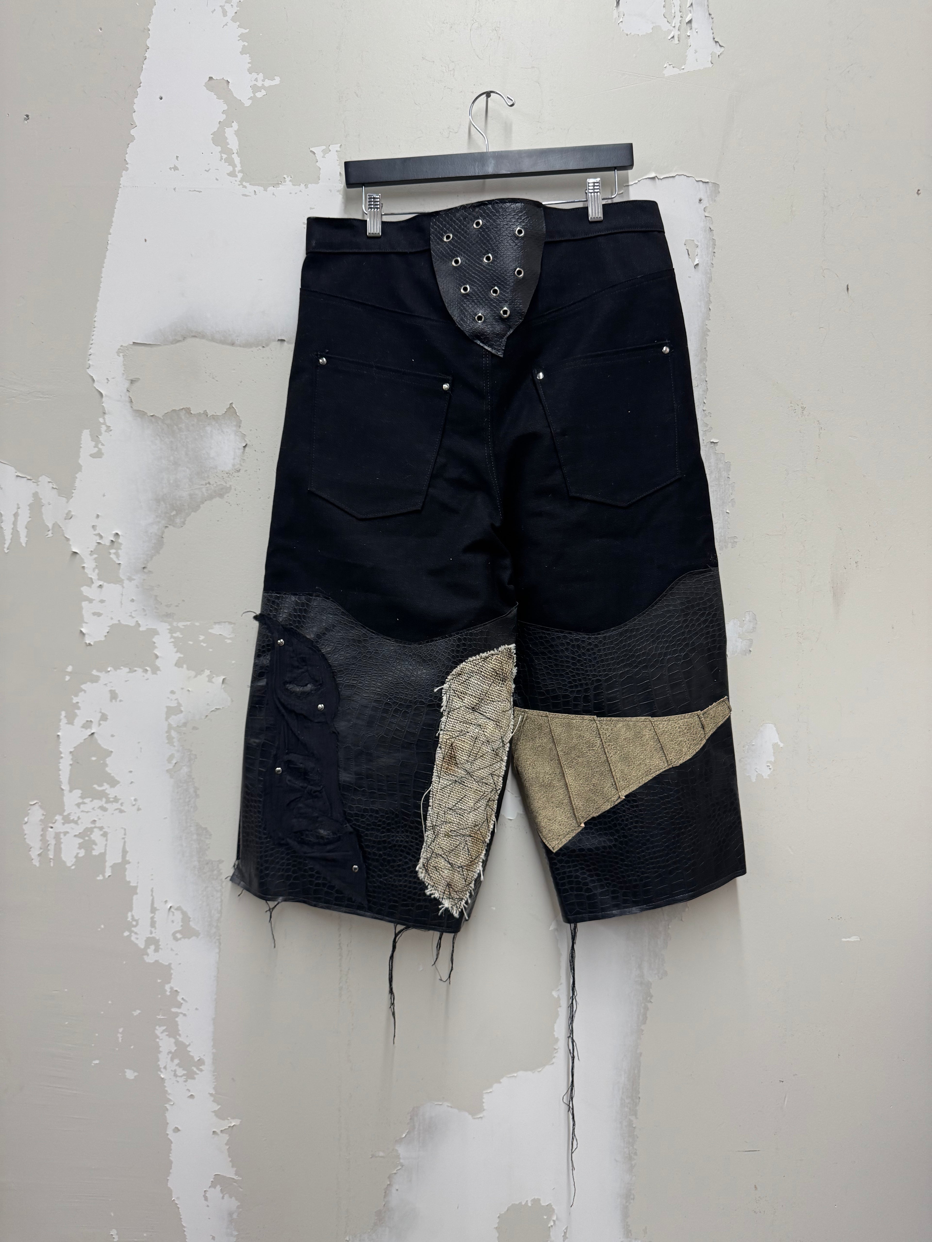 2025 Scrapyard shorts