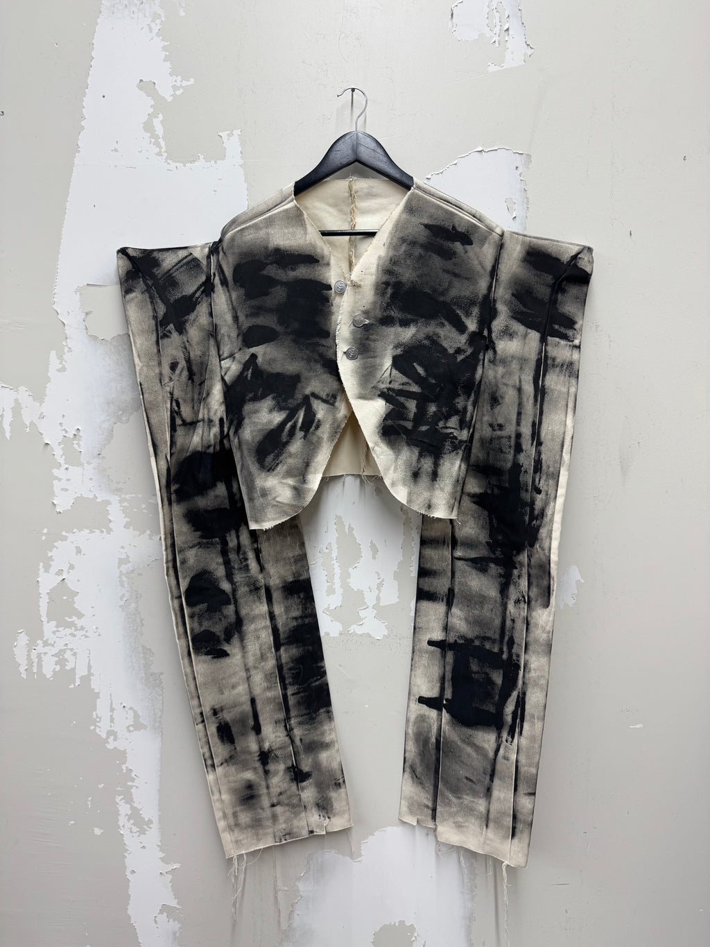 2024 runway Shoulderz jacket