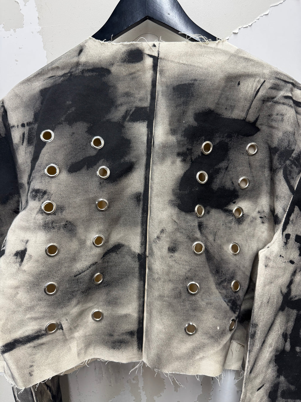 2024 runway Shoulderz jacket