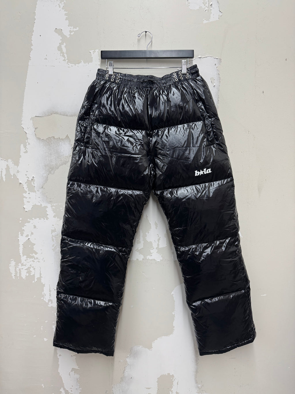 2022 unreleased snow pant sample