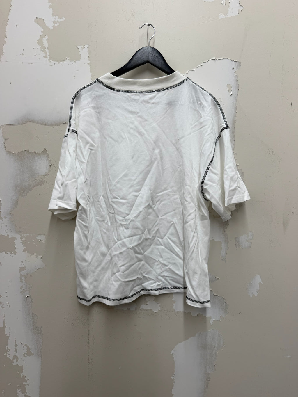 2024 Bela tee