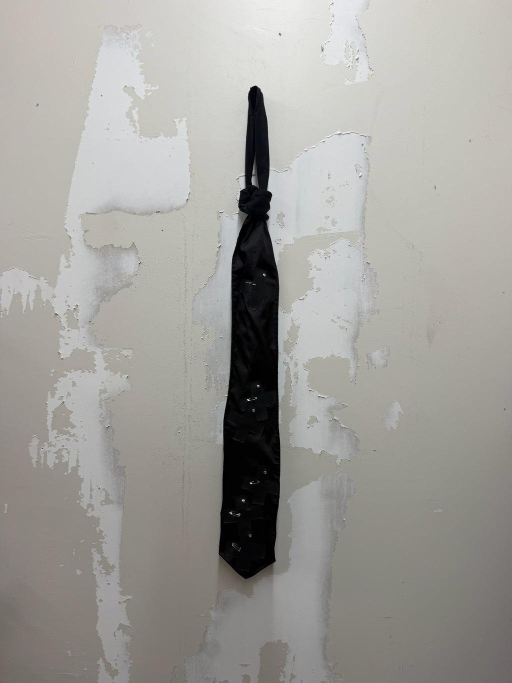 2025 Runway tie