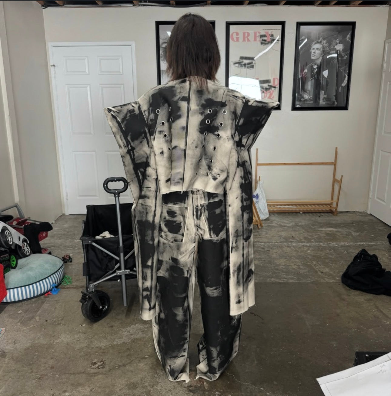 2024 runway Shoulderz jacket