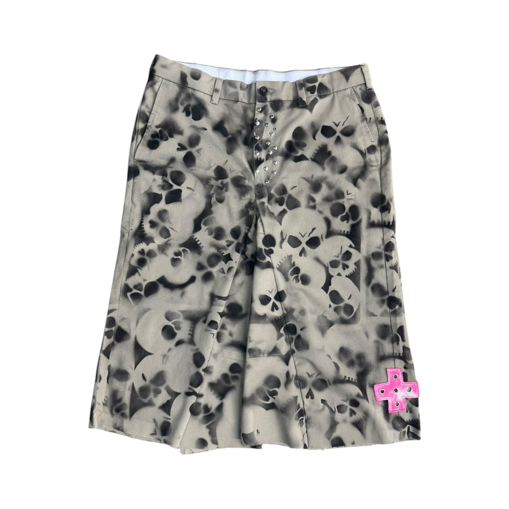 Skull crusher shorts